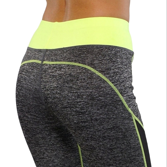 Women's Yoga Workout Pant Leggings with Mesh Cutout - Picture 5 of 8